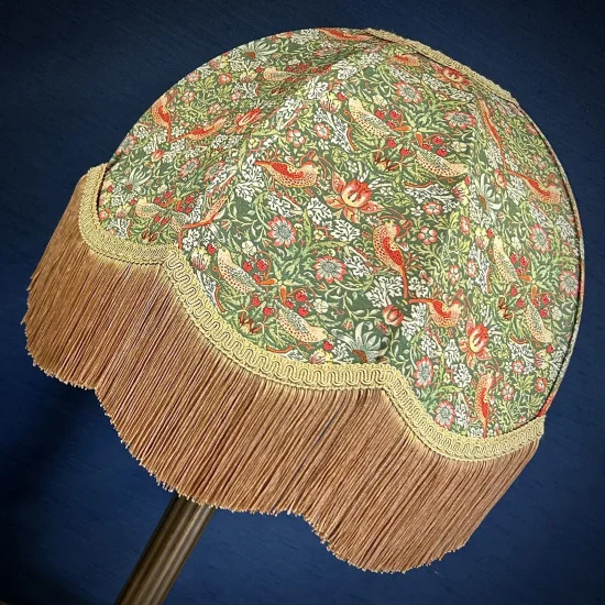 Abat-jour William Morris Strawberry, abat-jour design doublé or - France
